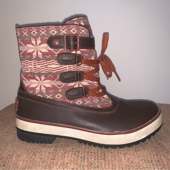 UGG Brown Decatur Nordic Snowflake Winter Boots 9 - Picture 2 of 13